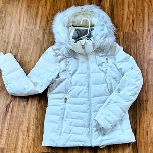 Women's White Fur-Trimmed Jacket